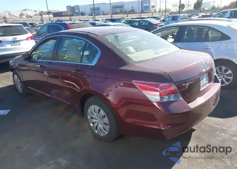 2010 Honda Accord 2.4 Lx z USA, uszkodzony, nr VIN 1HGCP2F35AA042652